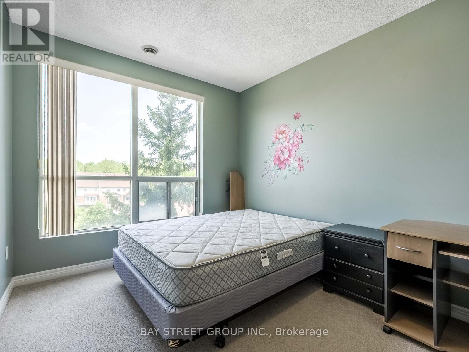 606 - 255 Keats Way, Waterloo, Ontario  N2L 6N6 - Photo 22 - X12548058