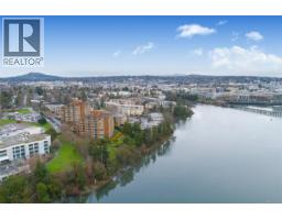 305 103 Gorge Rd E Burnside, Victoria, Ca