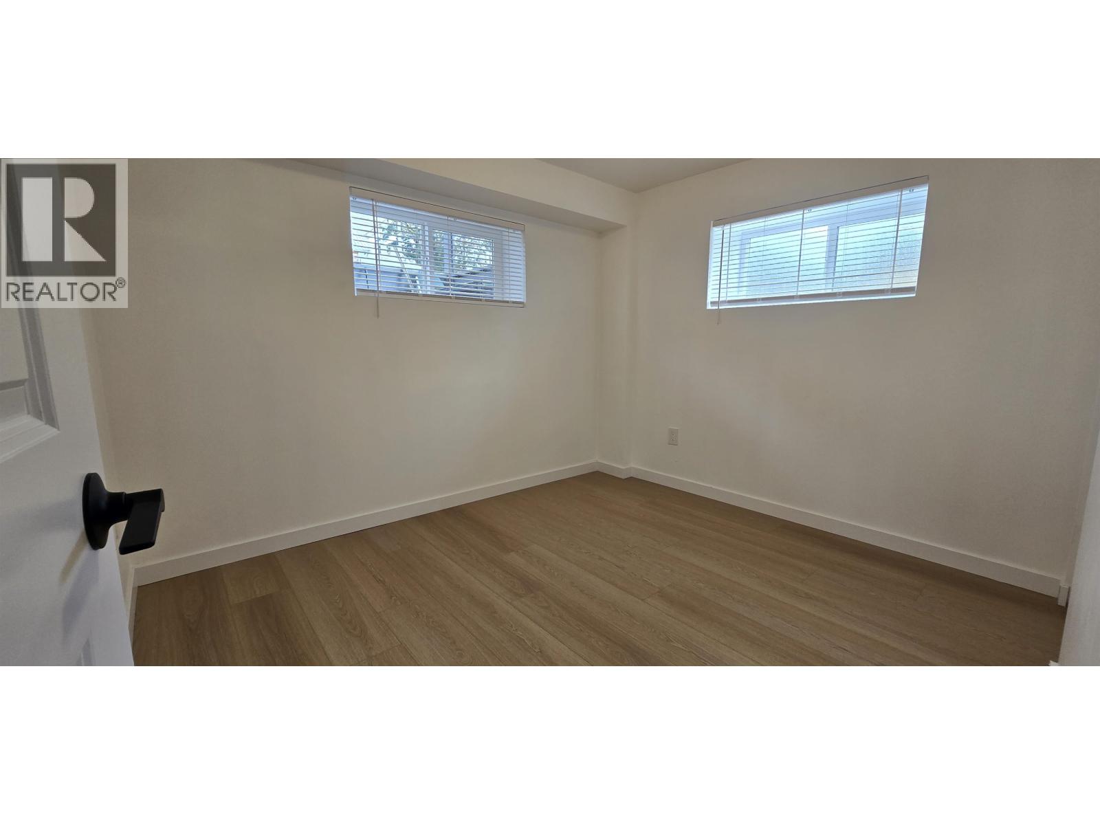 4097 Sunntcrest Drive, Vancouver, British Columbia  V7R 3E6 - Photo 9 - R3067692