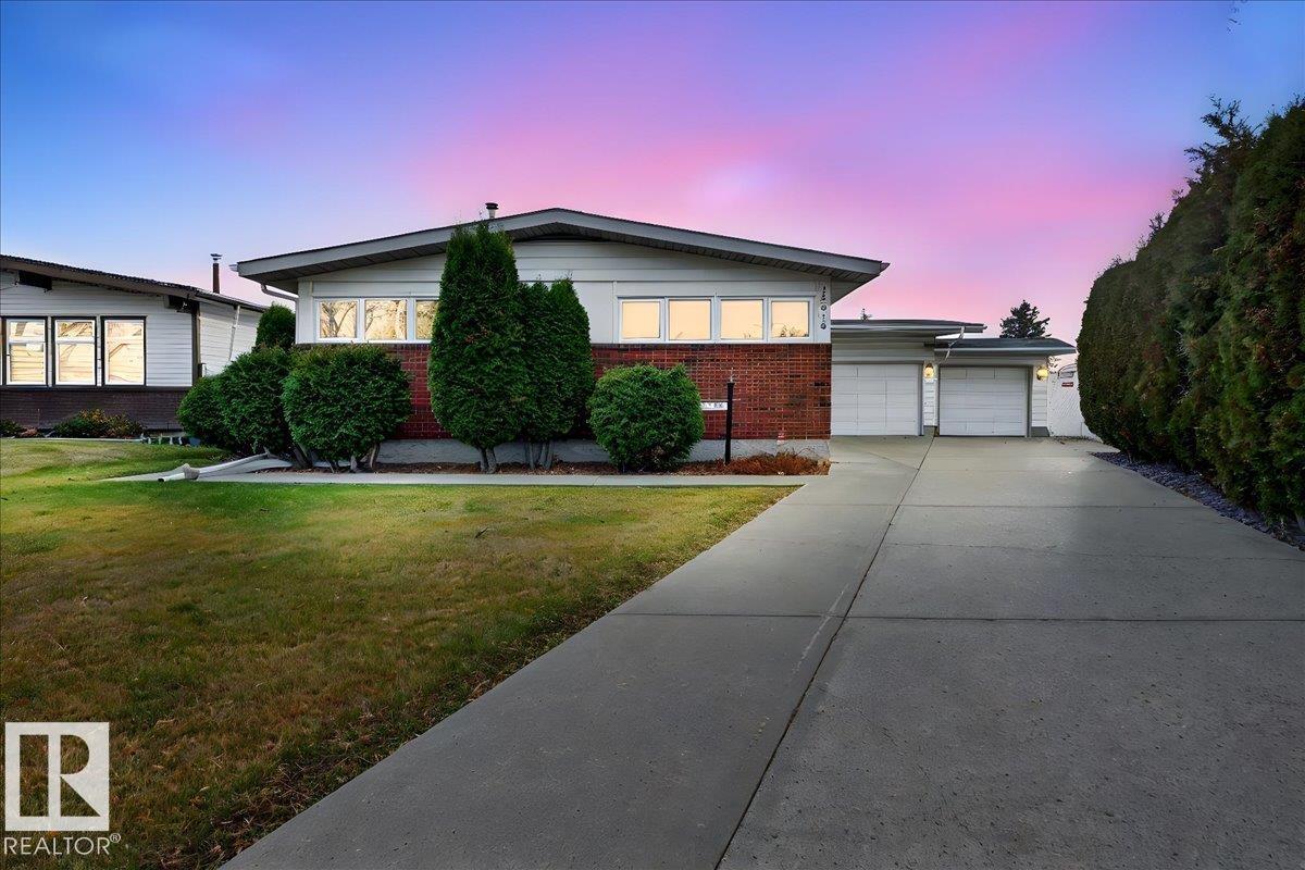 13816 89 ST NW, Edmonton, Alberta