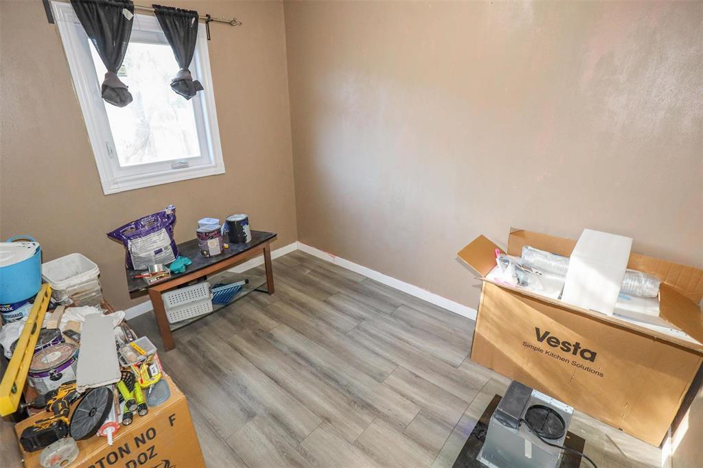 1834 Lismore Avenue, Winnipeg, Manitoba  R2R 0B1 - Photo 10 - 202528260