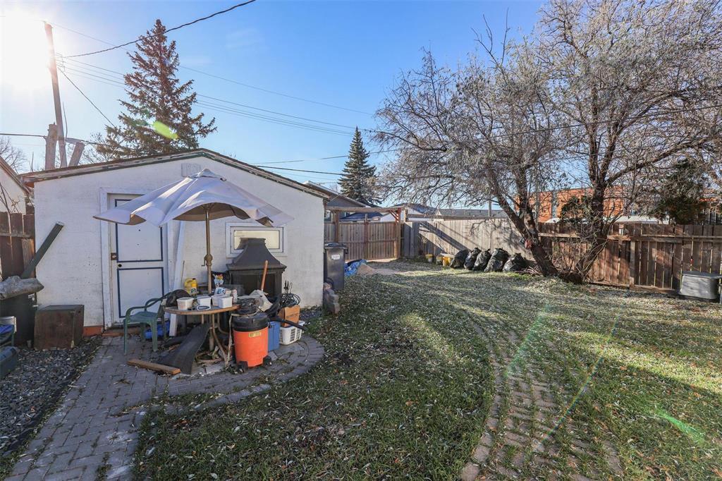 1834 Lismore Avenue, Winnipeg, Manitoba  R2R 0B1 - Photo 14 - 202528260