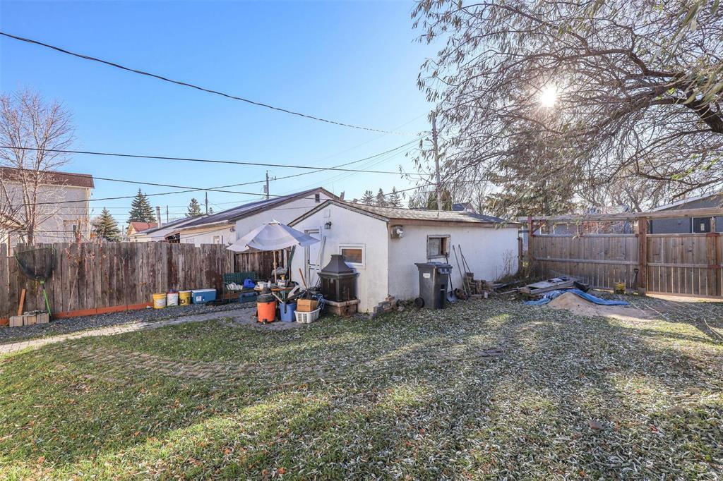 1834 Lismore Avenue, Winnipeg, Manitoba  R2R 0B1 - Photo 17 - 202528260