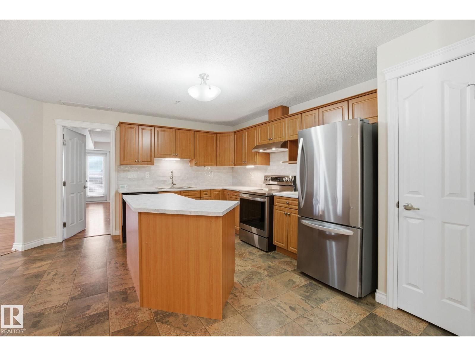 #219 7801 Golf Course Rd, Stony Plain, Alberta  T7Z 0C7 - Photo 4 - E4464675