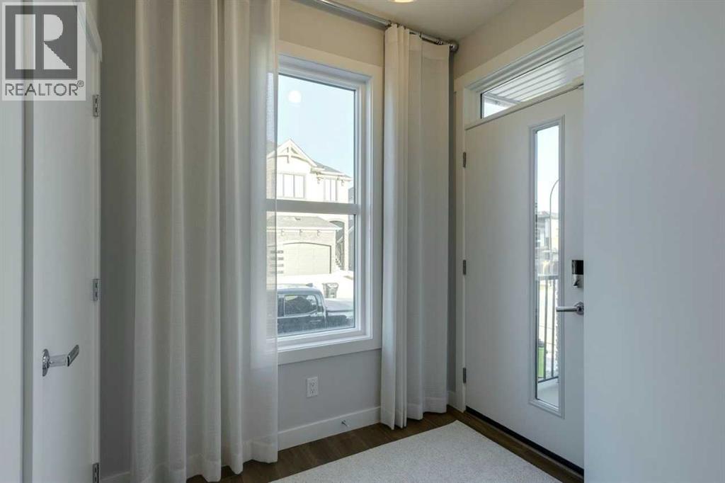 181 Mitchell Road Nw, Calgary, Alberta  T3R 1Z2 - Photo 4 - A2248437