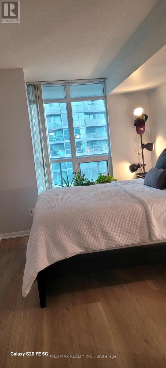 1006 - 231 Fort York Boulevard, Toronto, Ontario  M5V 1B2 - Photo 10 - C12548110