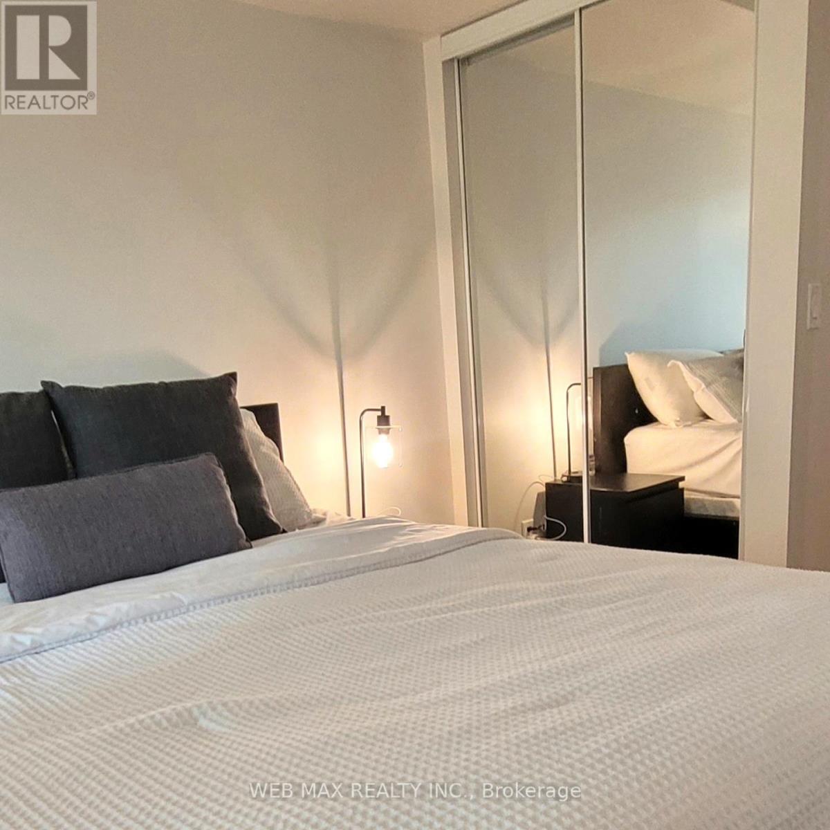 1006 - 231 Fort York Boulevard, Toronto, Ontario  M5V 1B2 - Photo 13 - C12548110