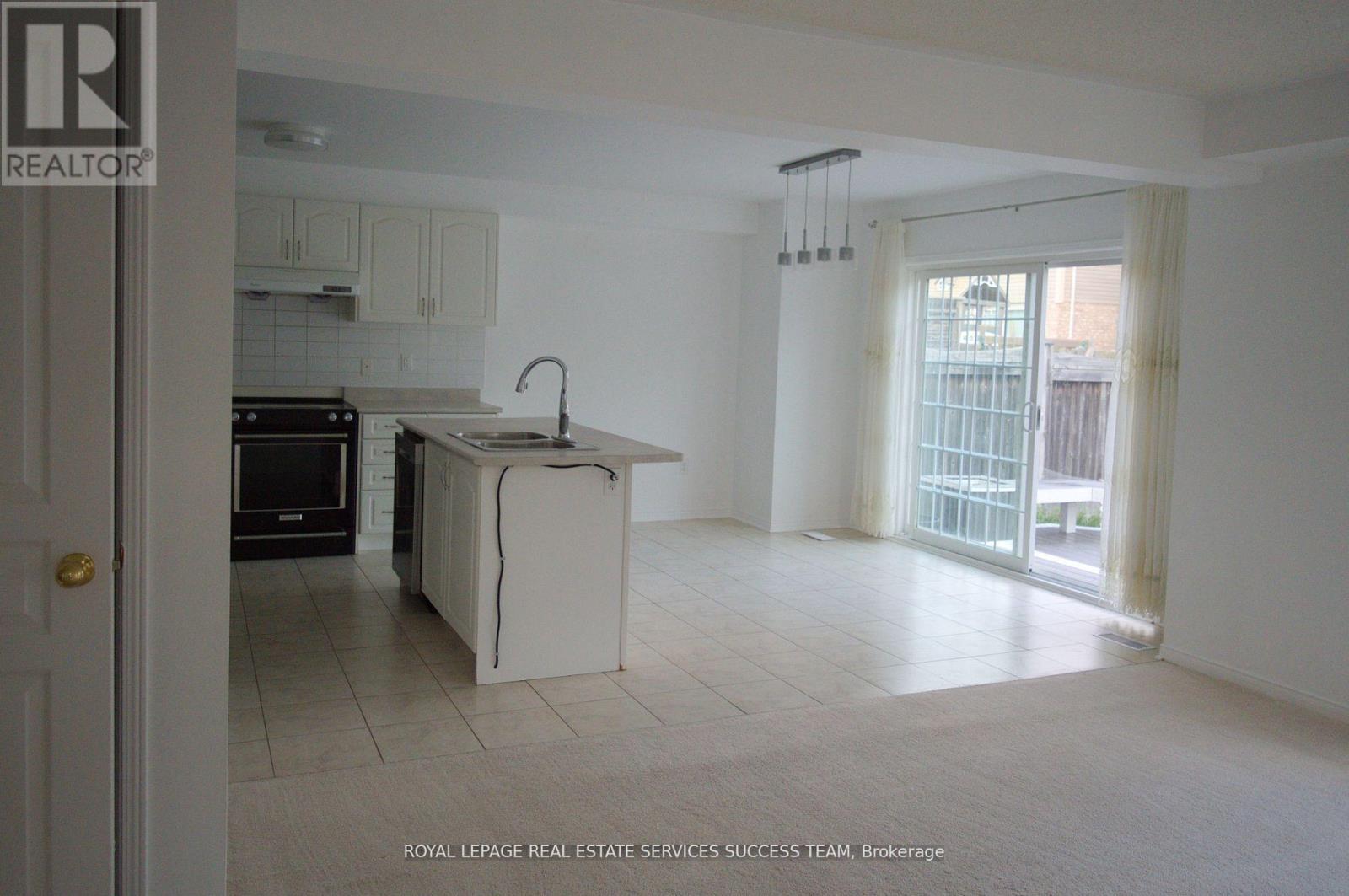 1129 Beneford Road, Oshawa, Ontario  L1K 0A1 - Photo 10 - E12548094