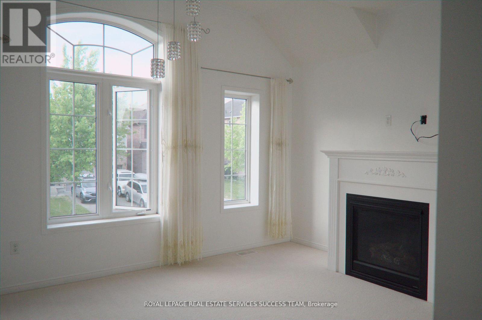 1129 Beneford Road, Oshawa, Ontario  L1K 0A1 - Photo 9 - E12548094