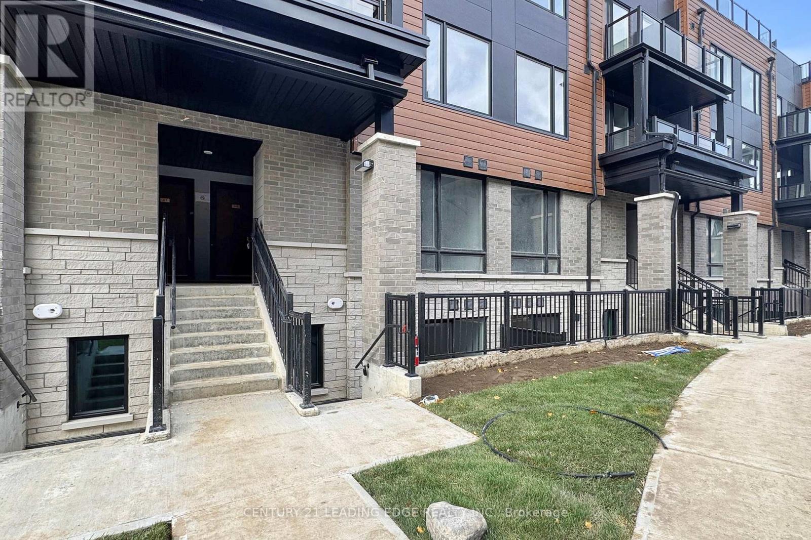 29 - 113 Marydale Avenue, Markham, Ontario  L3S 3J8 - Photo 5 - N12548100