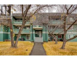 7202, 315 Southampton Drive SW Southwood