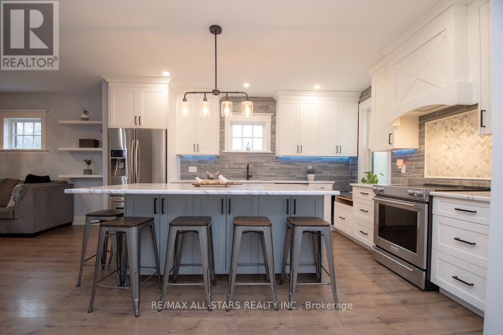 2 St. Patrick Street, Kawartha Lakes, Ontario  K9V 1R1 - Photo 12 - X12548210