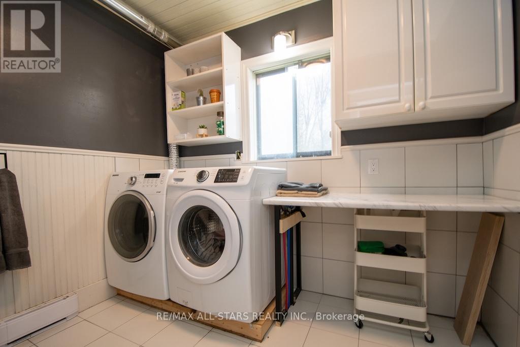 2 St. Patrick Street, Kawartha Lakes, Ontario  K9V 1R1 - Photo 20 - X12548210