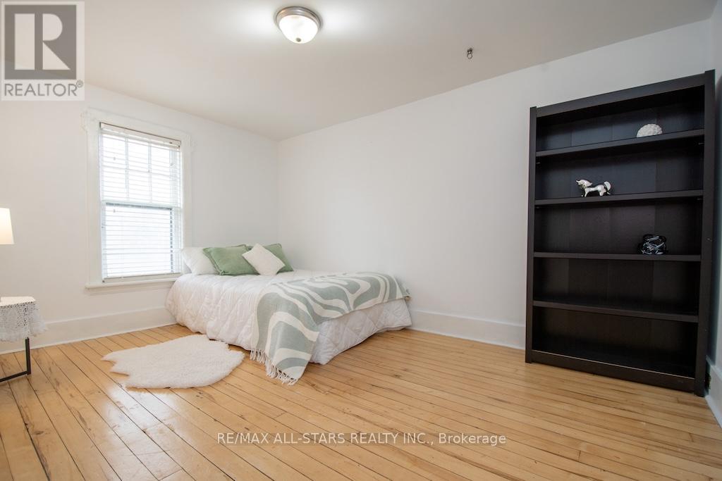 2 St. Patrick Street, Kawartha Lakes, Ontario  K9V 1R1 - Photo 24 - X12548210