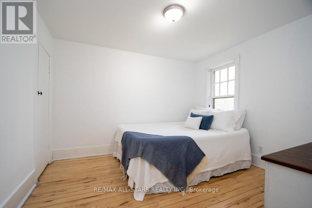 2 St. Patrick Street, Kawartha Lakes, Ontario  K9V 1R1 - Photo 26 - X12548210