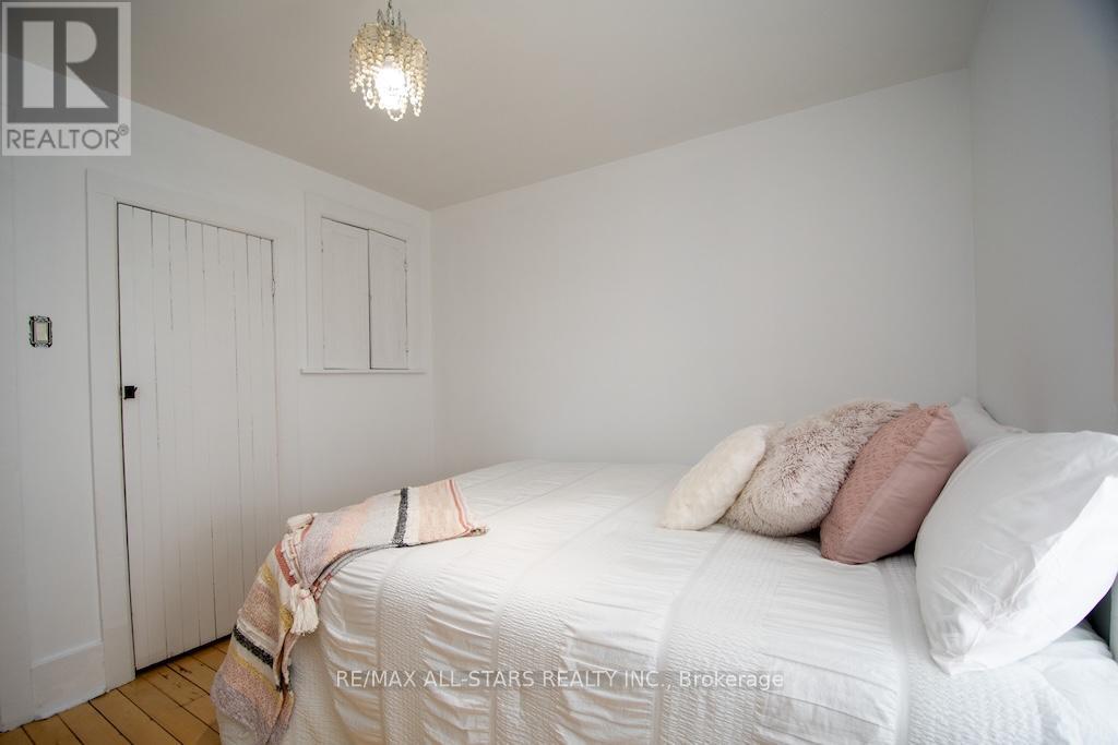 2 St. Patrick Street, Kawartha Lakes, Ontario  K9V 1R1 - Photo 29 - X12548210