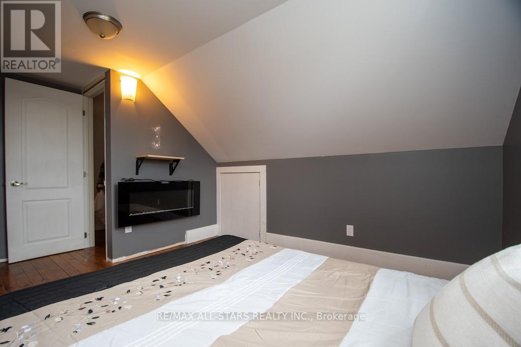 2 St. Patrick Street, Kawartha Lakes, Ontario  K9V 1R1 - Photo 33 - X12548210