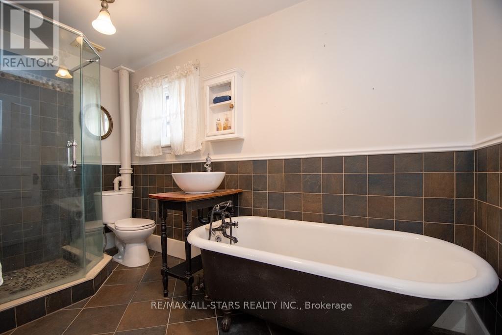 2 St. Patrick Street, Kawartha Lakes, Ontario  K9V 1R1 - Photo 36 - X12548210