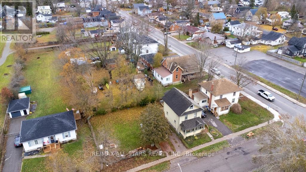 2 St. Patrick Street, Kawartha Lakes, Ontario  K9V 1R1 - Photo 41 - X12548210