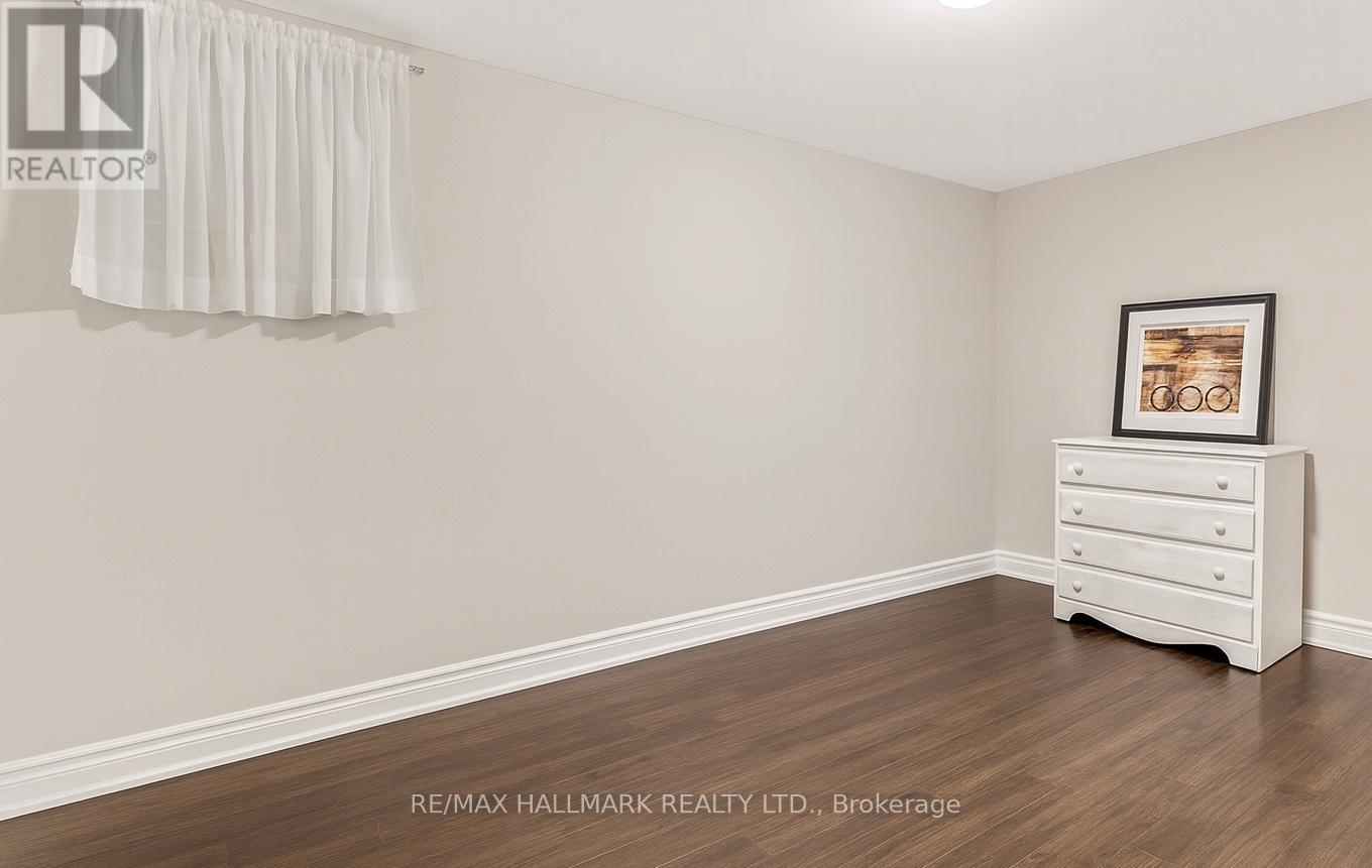 Bsm - 92 Weldrick Road E, Richmond Hill, Ontario  L4C 8T7 - Photo 11 - N12452876