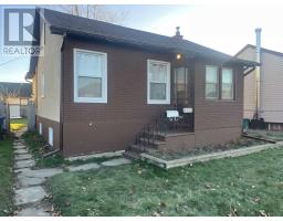 396 Empire AVE, Thunder Bay, Ontario