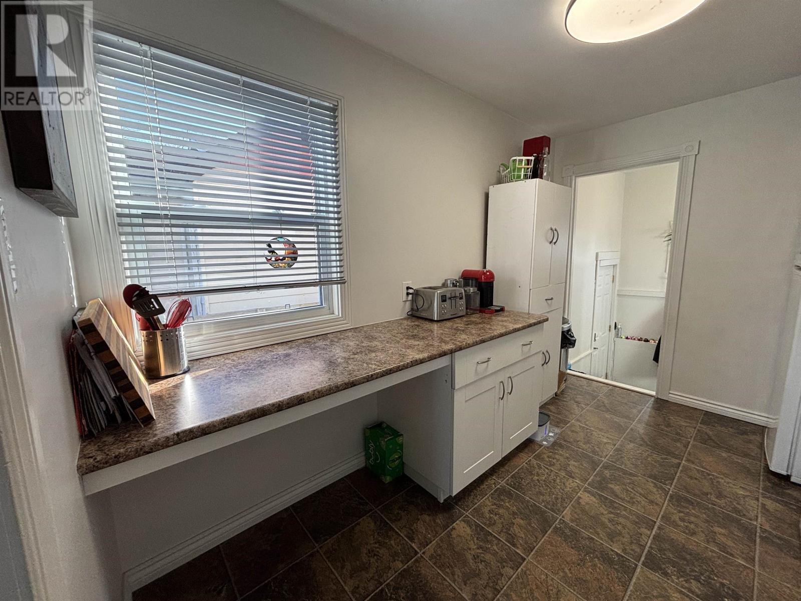 396 Empire Ave, Thunder Bay, Ontario  P7E 4R8 - Photo 5 - TB253472