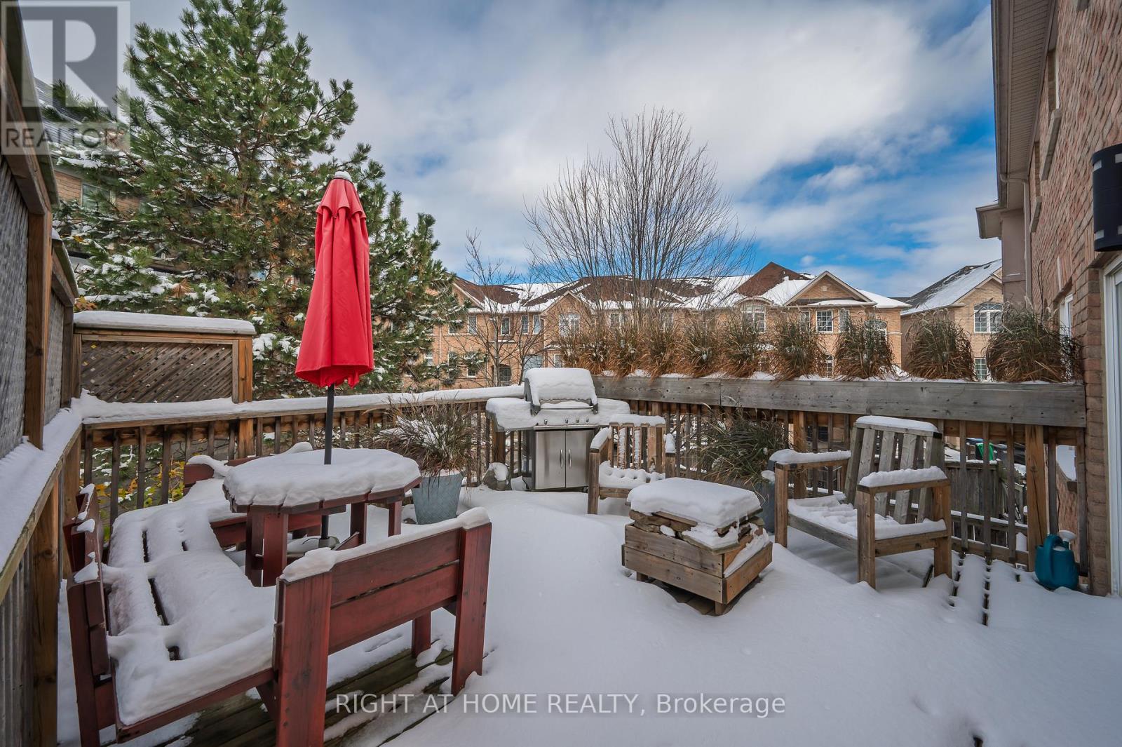 107 Bernard Avenue, Brampton, Ontario  L6Y 5S9 - Photo 32 - W12548114