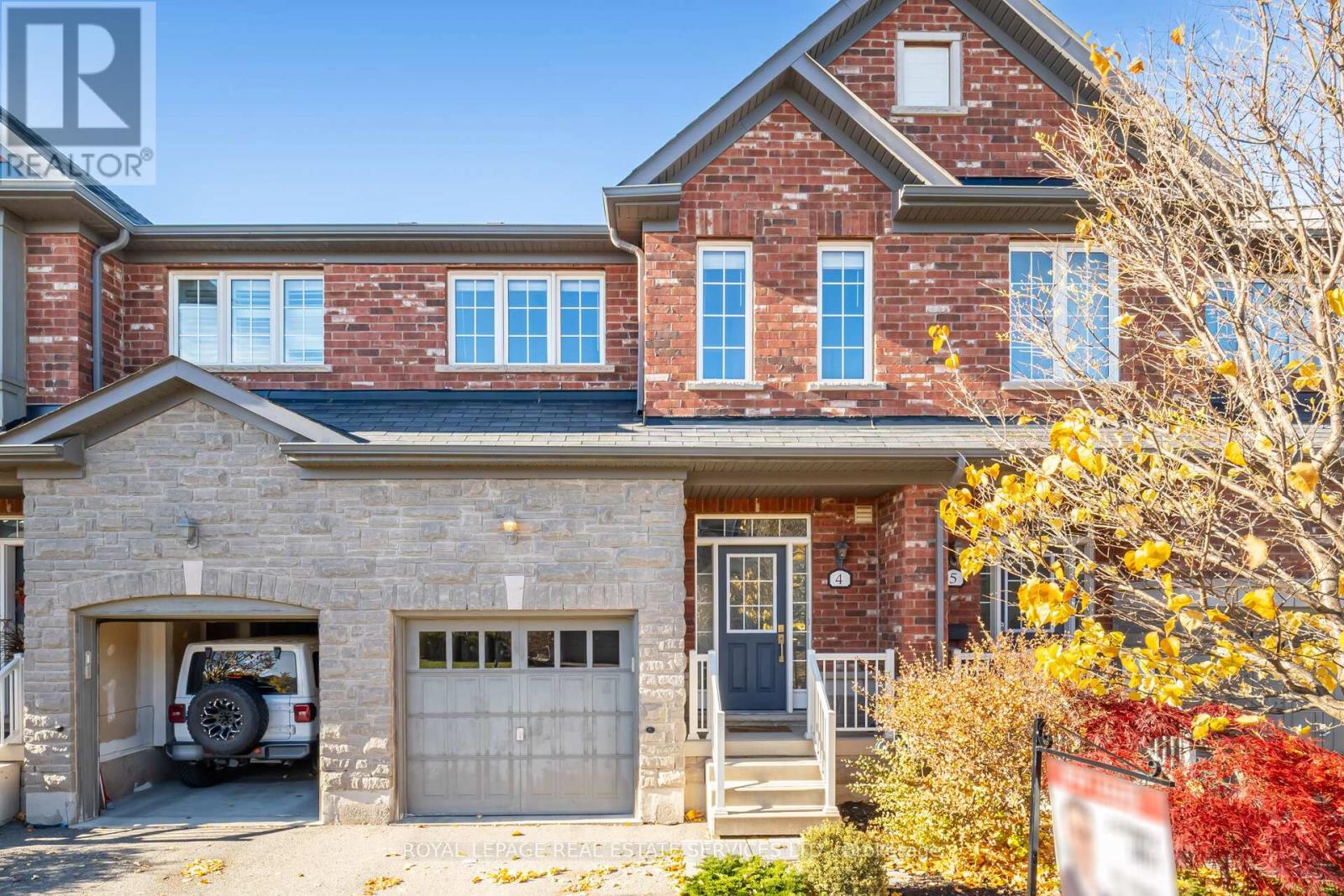 4 - 745 FARMSTEAD DRIVE, Milton, Ontario
