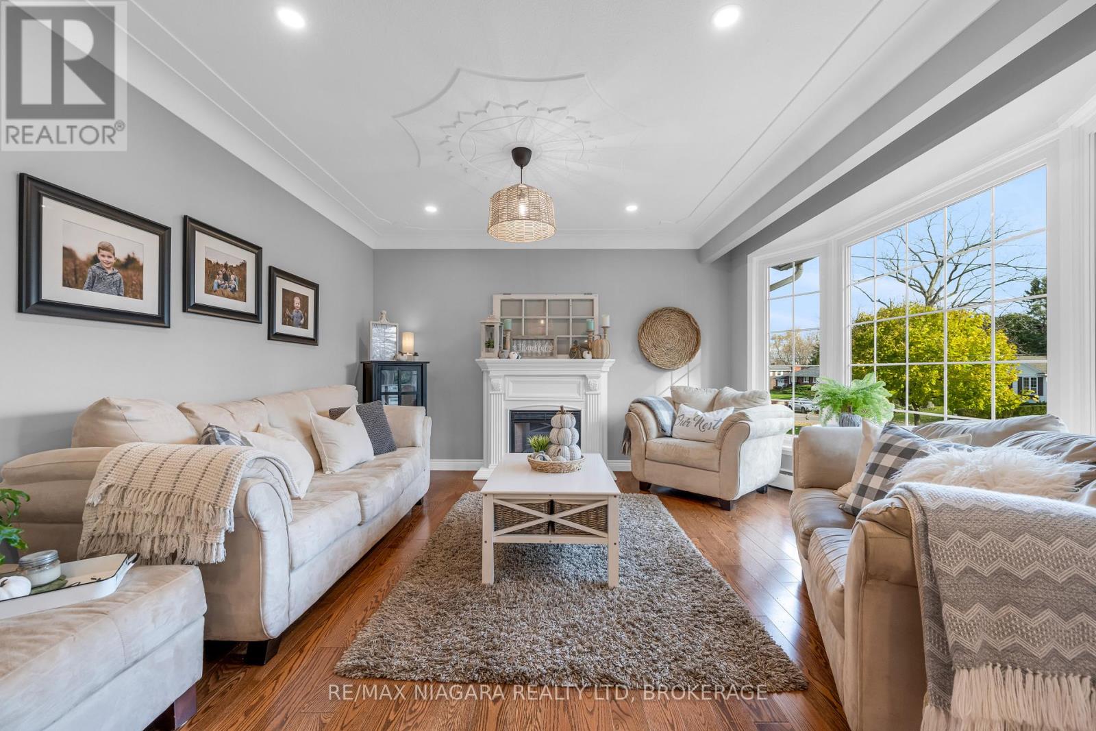 16 Walnut Street, Port Colborne, Ontario  L3K 2T6 - Photo 8 - X12548244