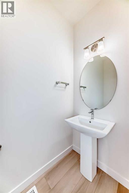 99 Lawrence Green Se, Airdrie, Alberta  T4A 3M8 - Photo 17 - A2240430