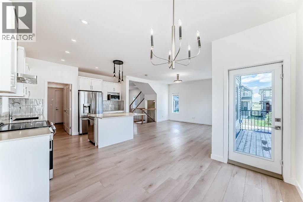 99 Lawrence Green Se, Airdrie, Alberta  T4A 3M8 - Photo 11 - A2240430