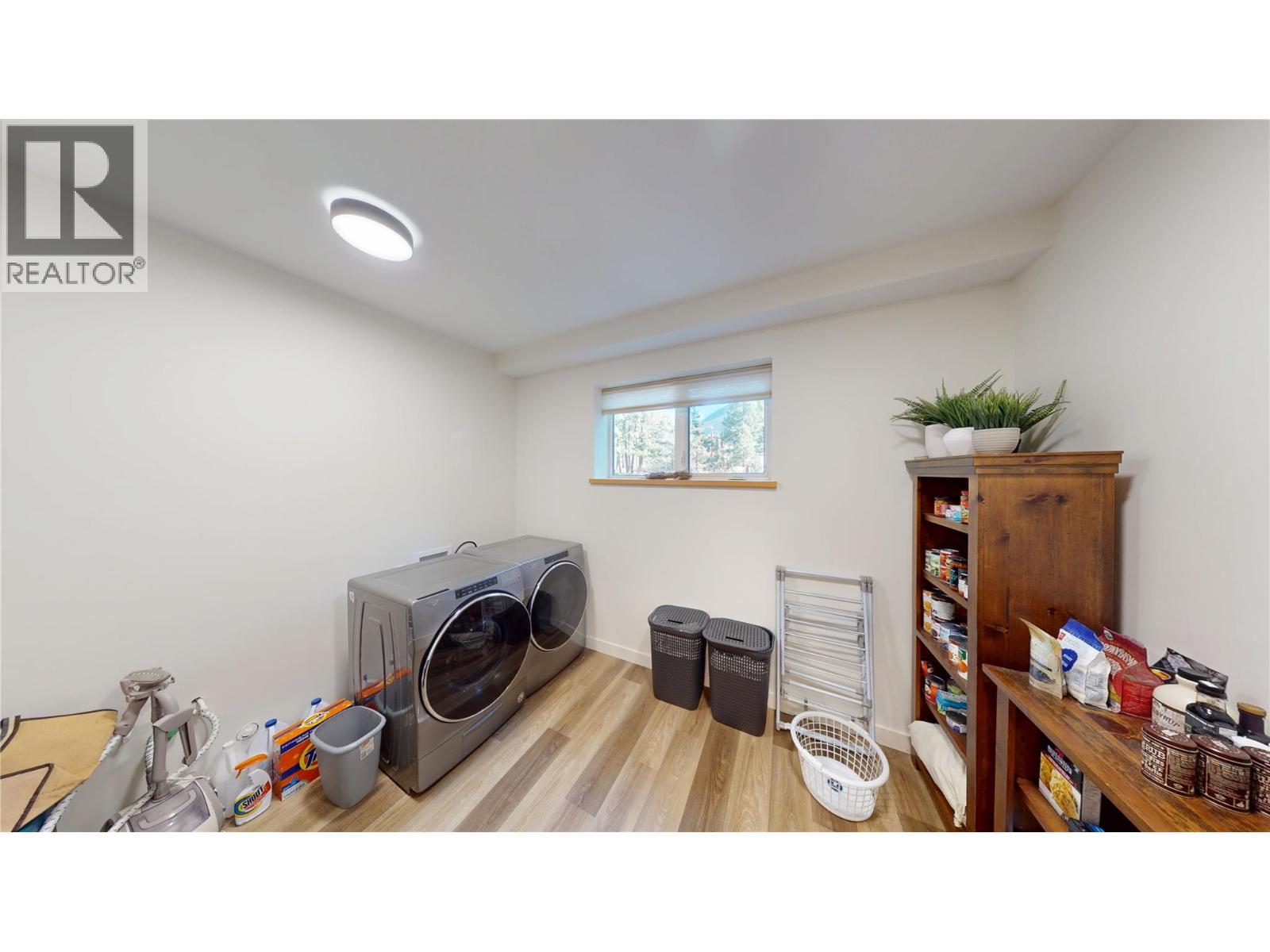 4881 Pedley Heights Court, Windermere, British Columbia  V0B 2L1 - Photo 40 - 10365006