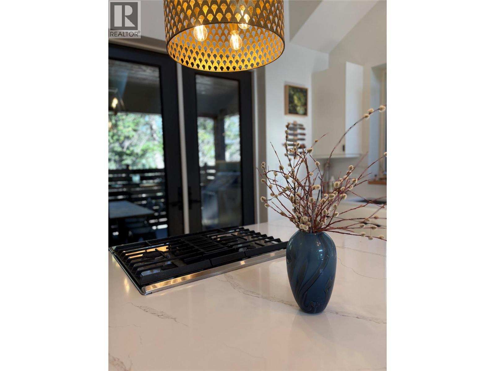 4881 Pedley Heights Court, Windermere, British Columbia  V0B 2L1 - Photo 16 - 10365006