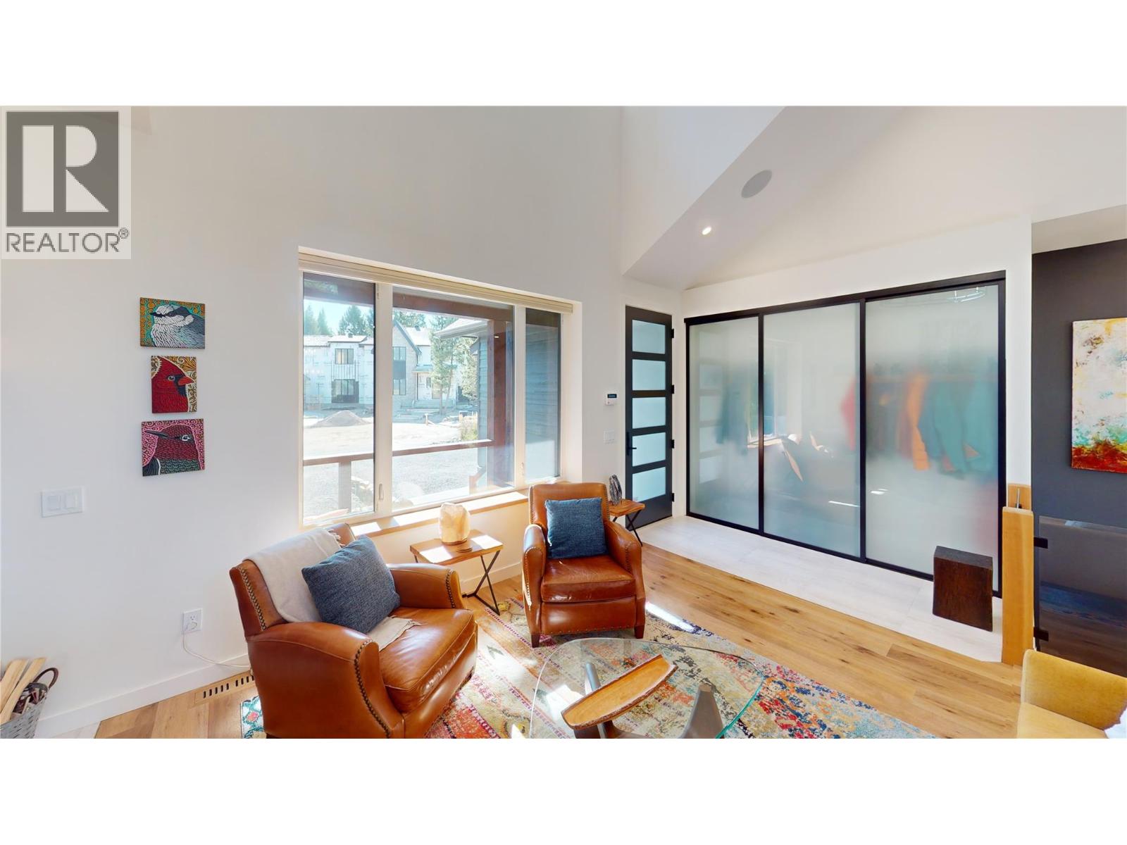 4881 Pedley Heights Court, Windermere, British Columbia  V0B 2L1 - Photo 5 - 10365006