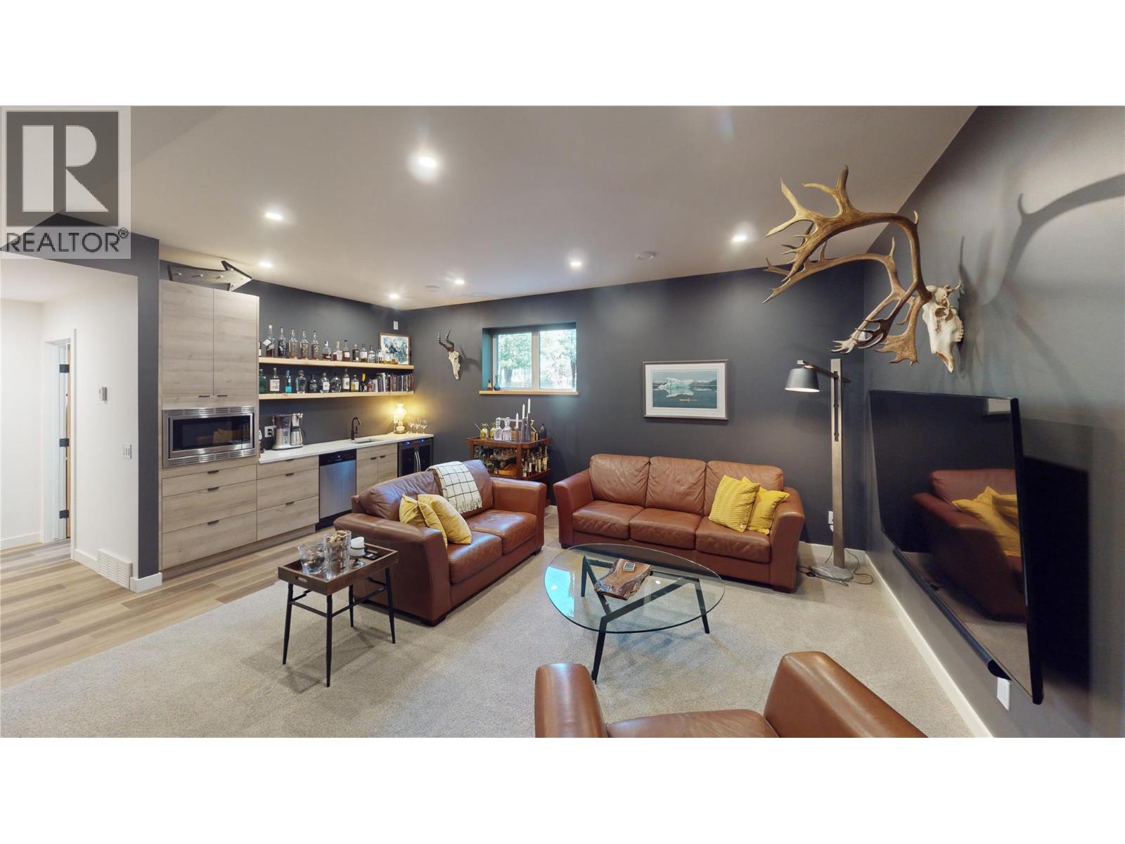 4881 Pedley Heights Court, Windermere, British Columbia  V0B 2L1 - Photo 29 - 10365006