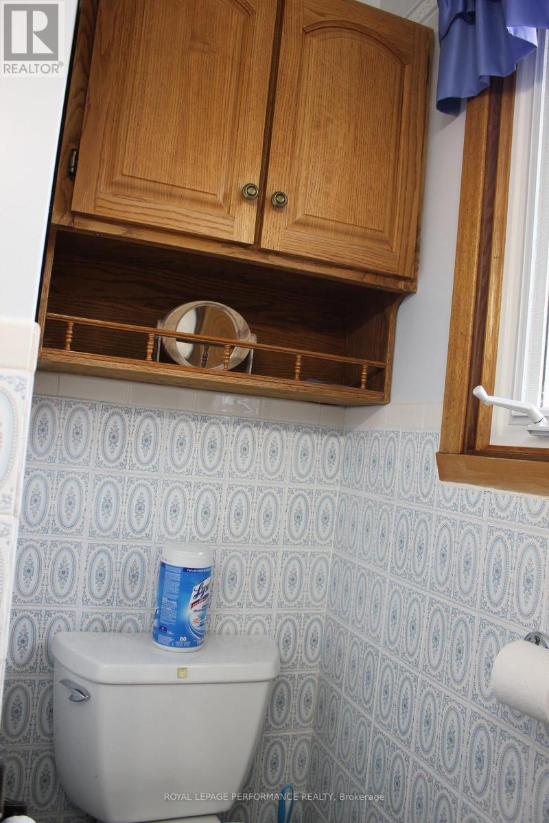 408 Beach Avenue, Cornwall, Ontario K6H 5P1 - Photo 20 - X12548158