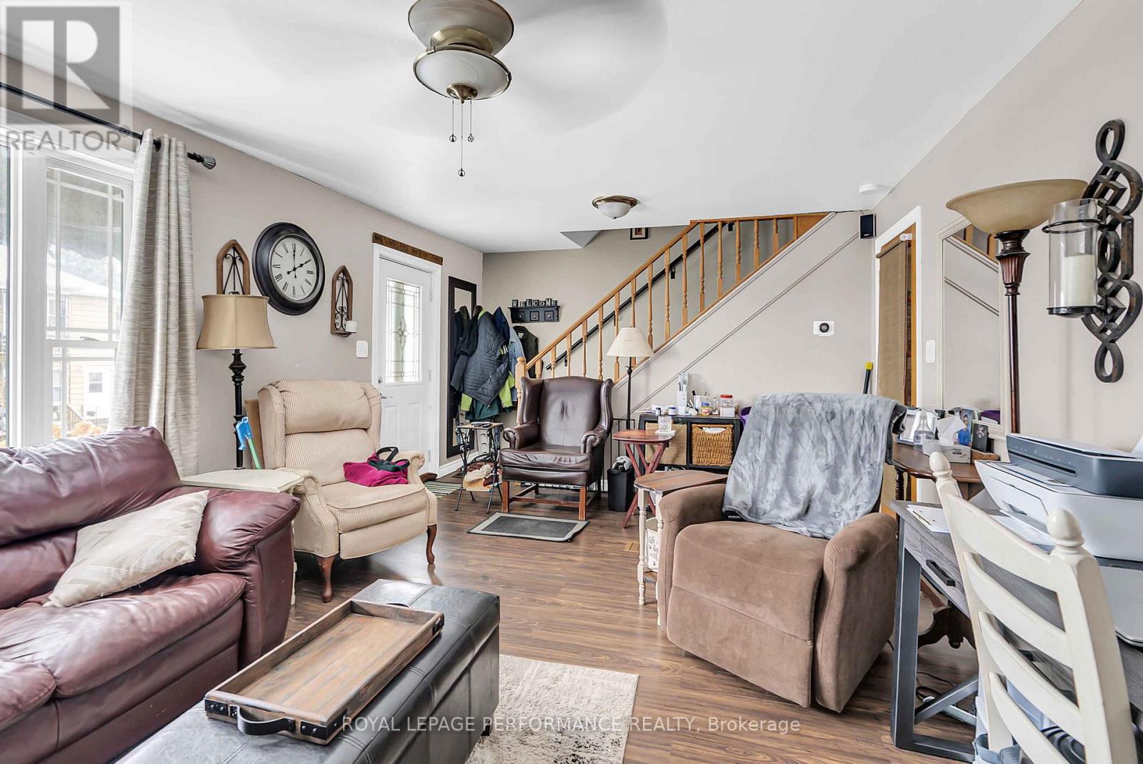 725 Gloucester Street N, Cornwall, Ontario  K6H 3X9 - Photo 8 - X12548174