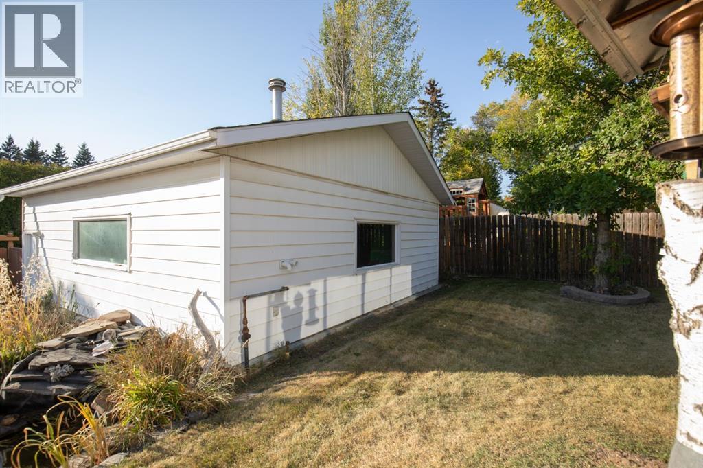 29 Allan Close, Red Deer, Alberta  T4R 1A4 - Photo 34 - A2259846