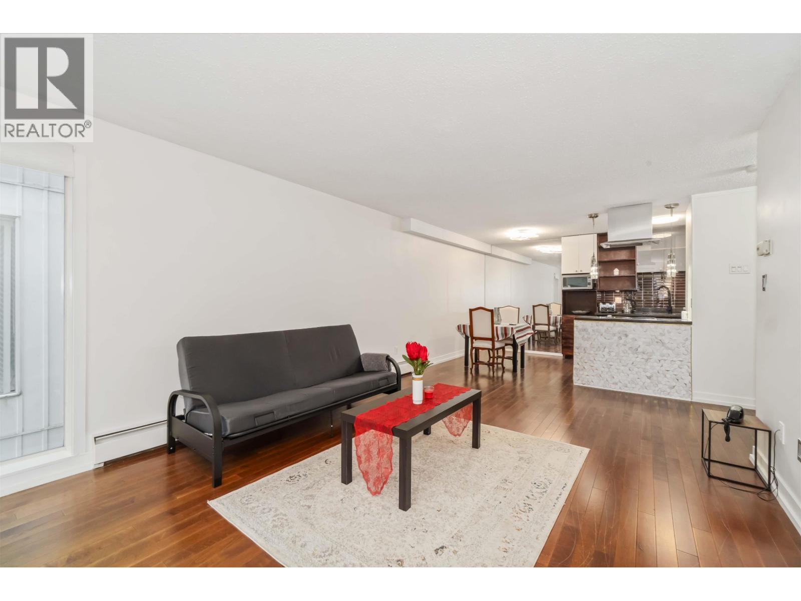 202 250 W 1st Street, North Vancouver, British Columbia  V7M 1B4 - Photo 9 - R3066993