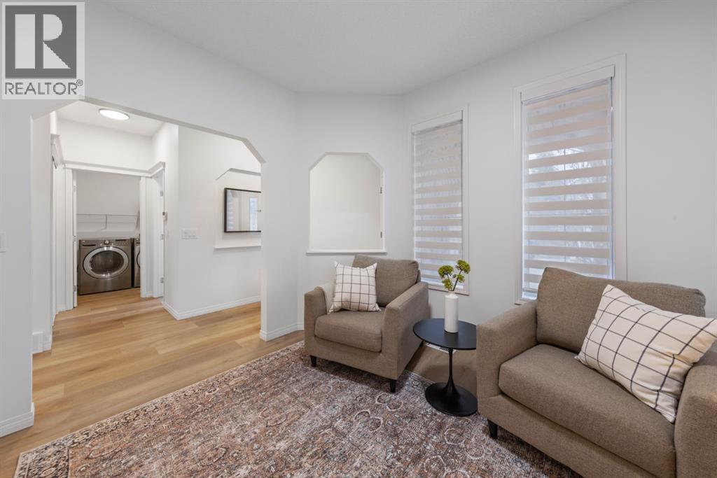 97 Cresthaven Way Sw, Calgary, Alberta  T3B 5X9 - Photo 7 - A2268944