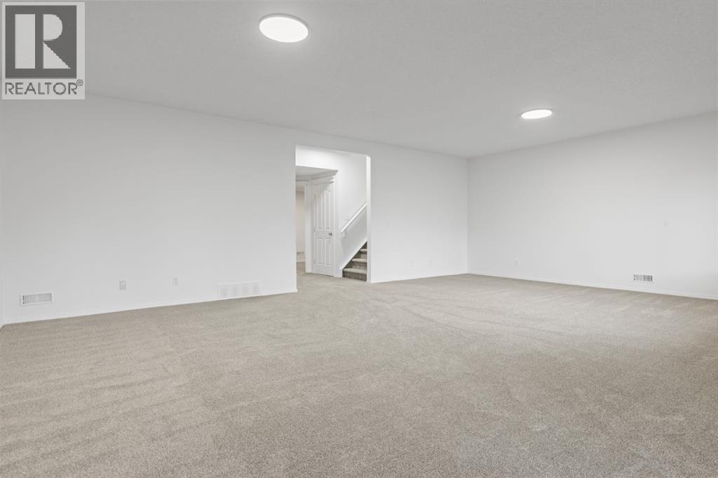 97 Cresthaven Way Sw, Calgary, Alberta  T3B 5X9 - Photo 45 - A2268944