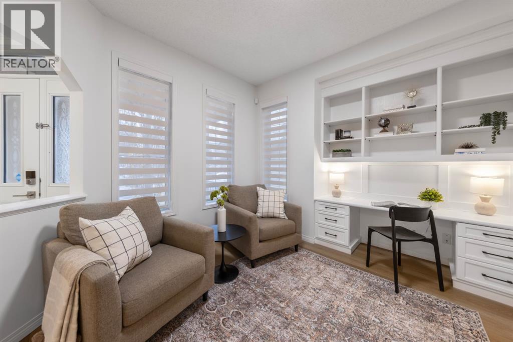 97 Cresthaven Way Sw, Calgary, Alberta  T3B 5X9 - Photo 6 - A2268944