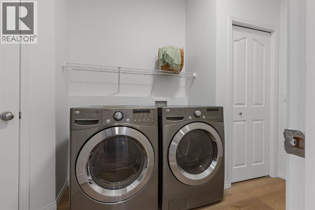 97 Cresthaven Way Sw, Calgary, Alberta  T3B 5X9 - Photo 8 - A2268944