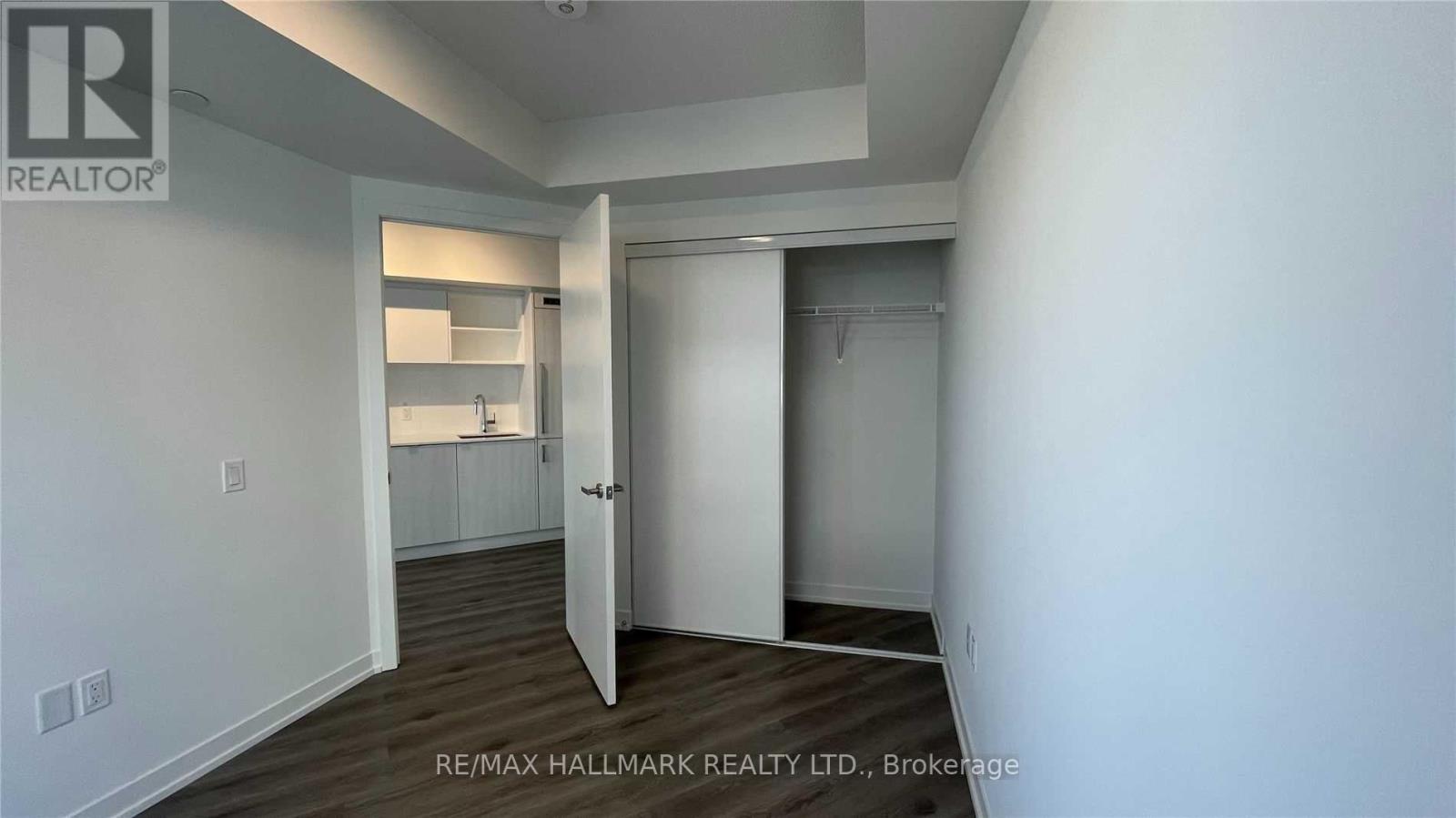 2116 - 138 Downes Street, Toronto, Ontario  M5E 0E4 - Photo 12 - C12548160