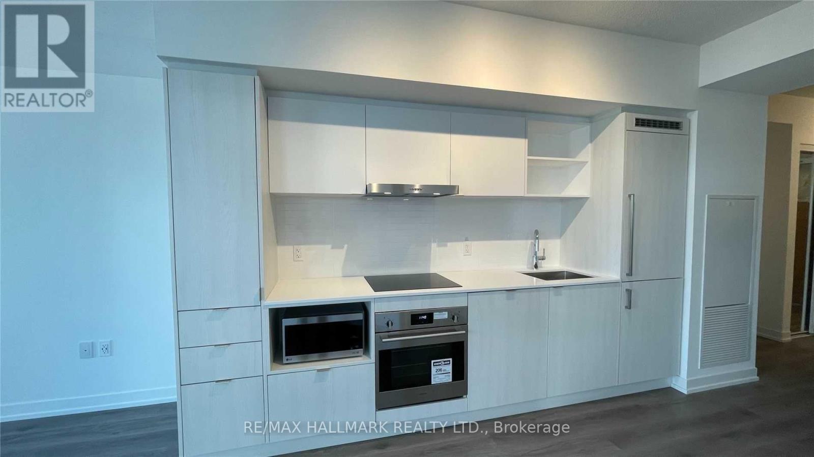 2116 - 138 Downes Street, Toronto, Ontario  M5E 0E4 - Photo 9 - C12548160