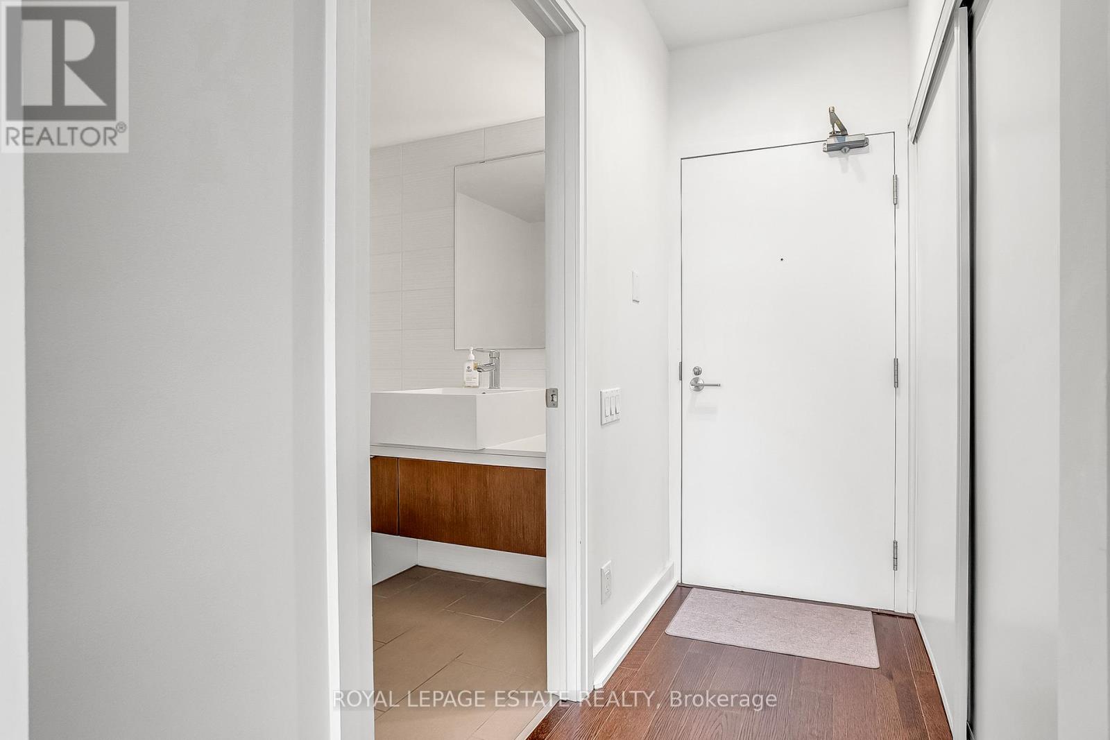 646 - 5 Hanna Avenue, Toronto, Ontario  M6K 0B3 - Photo 12 - C12548176