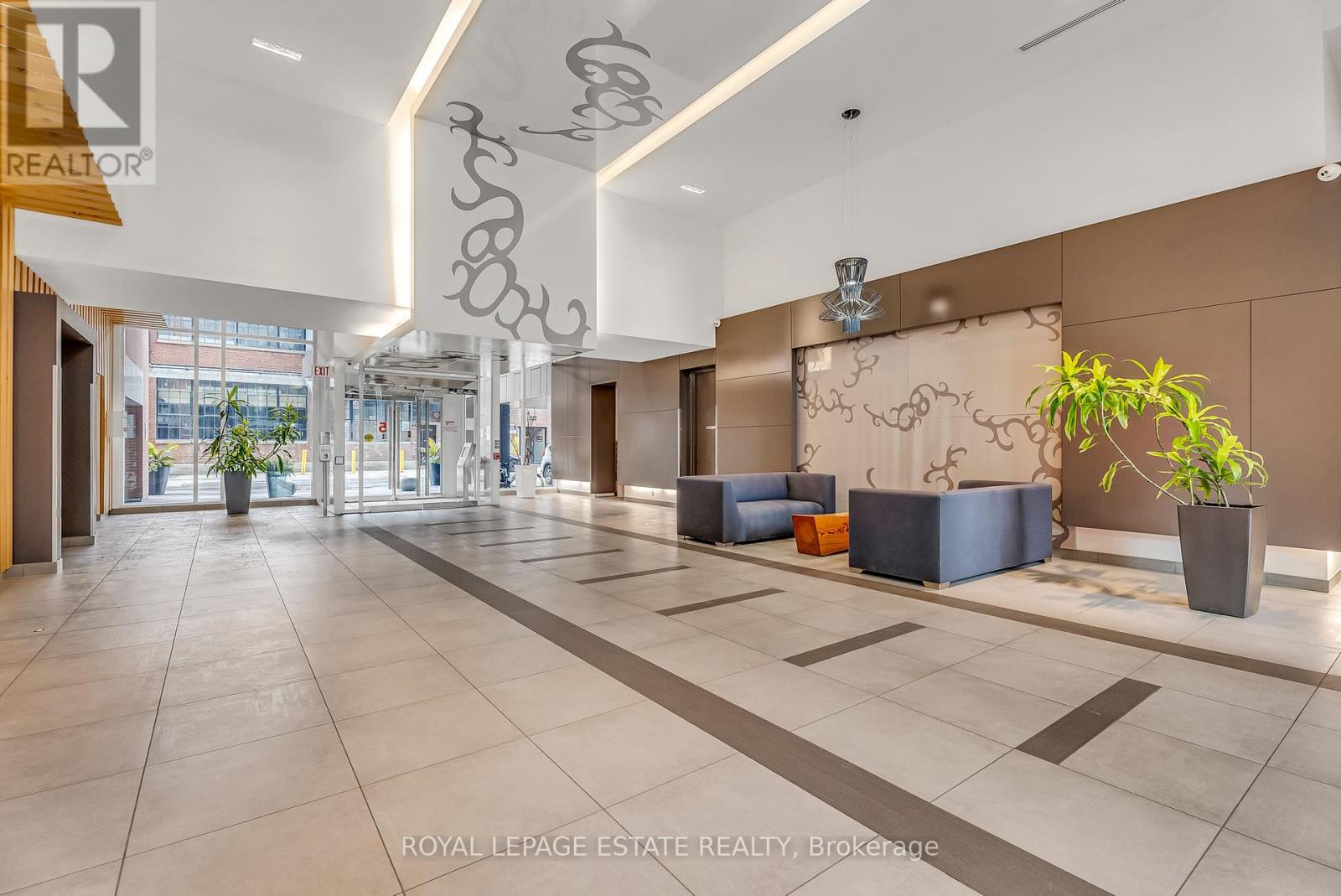 646 - 5 Hanna Avenue, Toronto, Ontario  M6K 0B3 - Photo 42 - C12548176