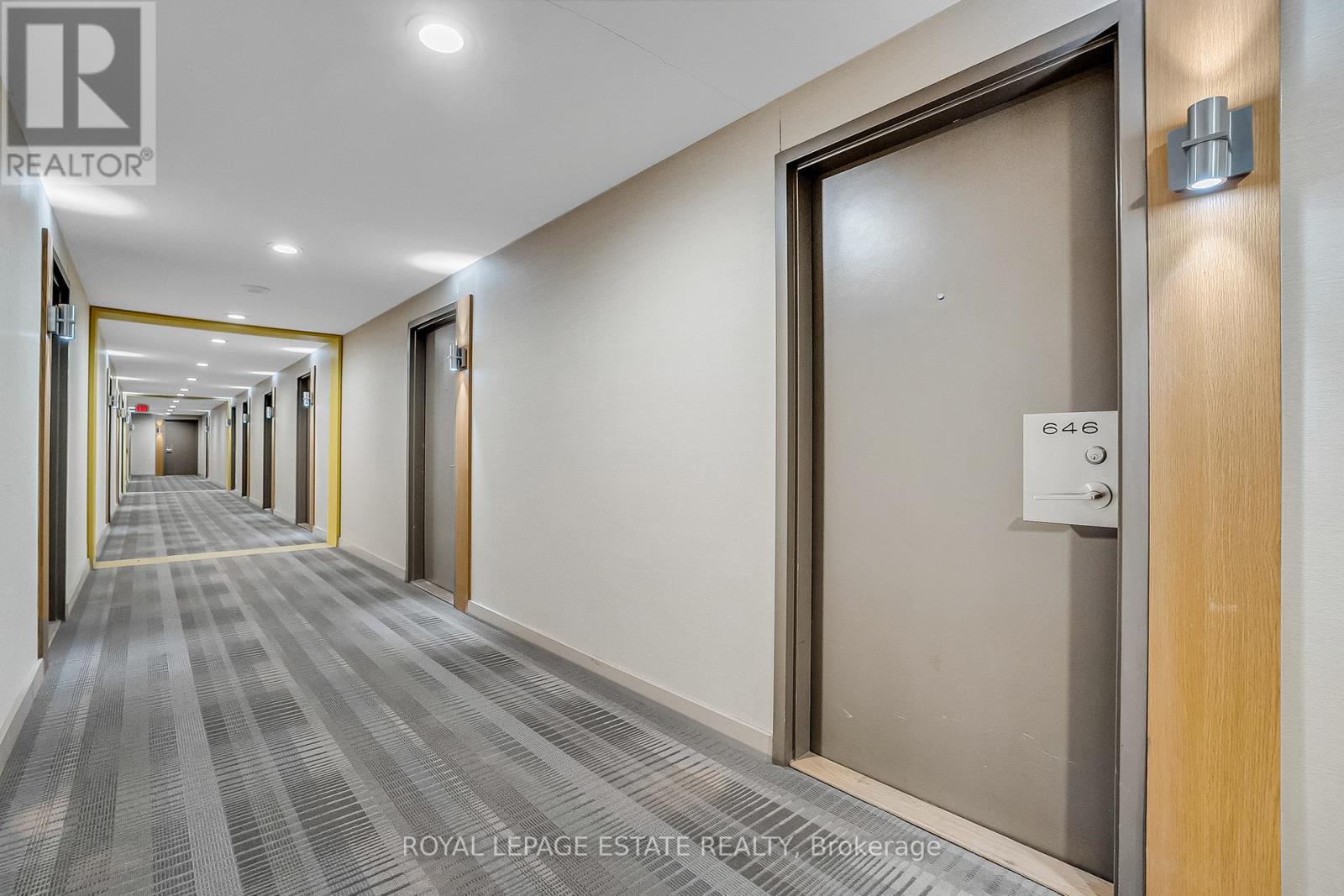 646 - 5 Hanna Avenue, Toronto, Ontario  M6K 0B3 - Photo 31 - C12548180