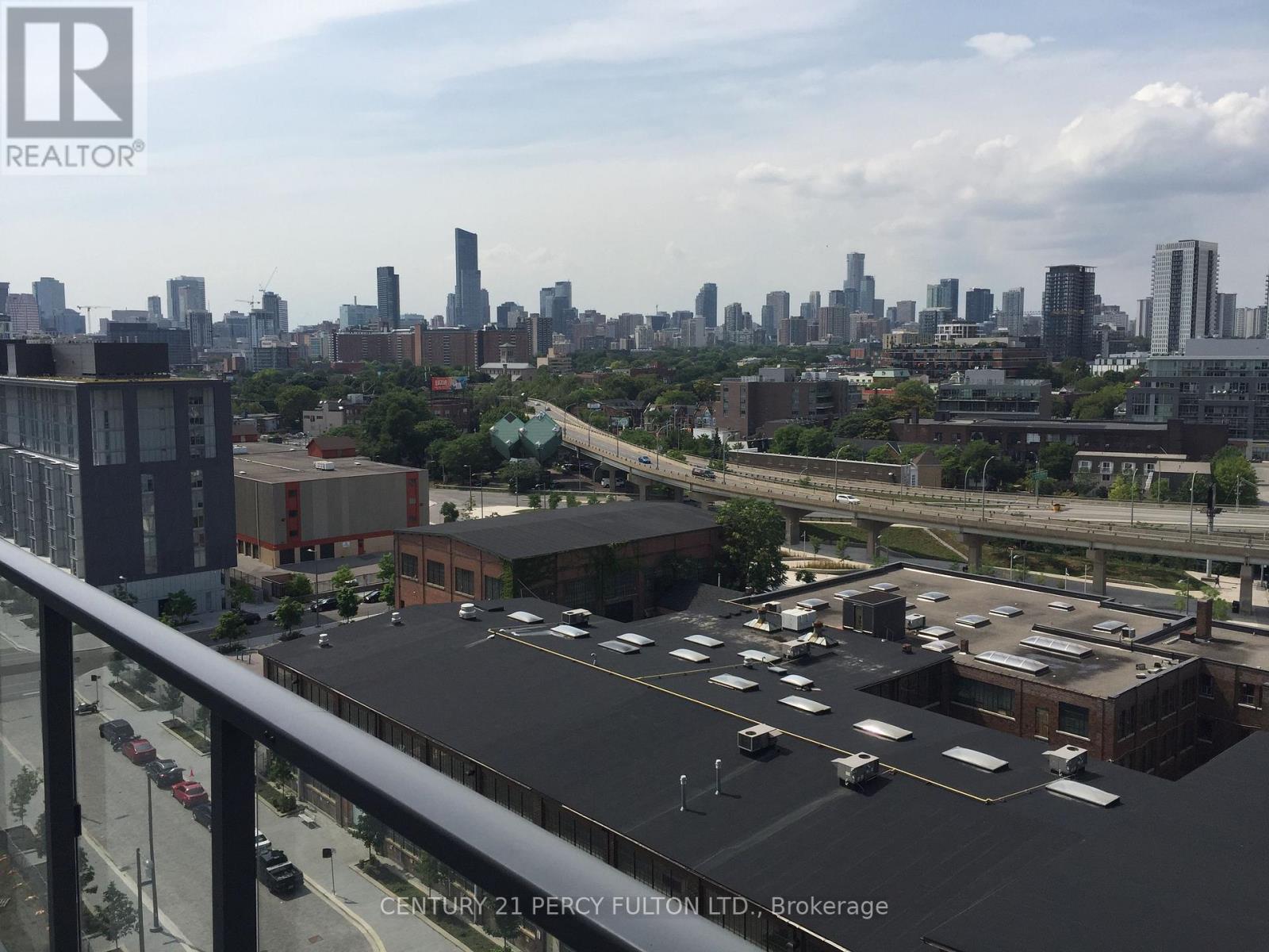 S1013 - 120 Bayview Avenue, Toronto, Ontario  M5A 0G4 - Photo 16 - C12548192