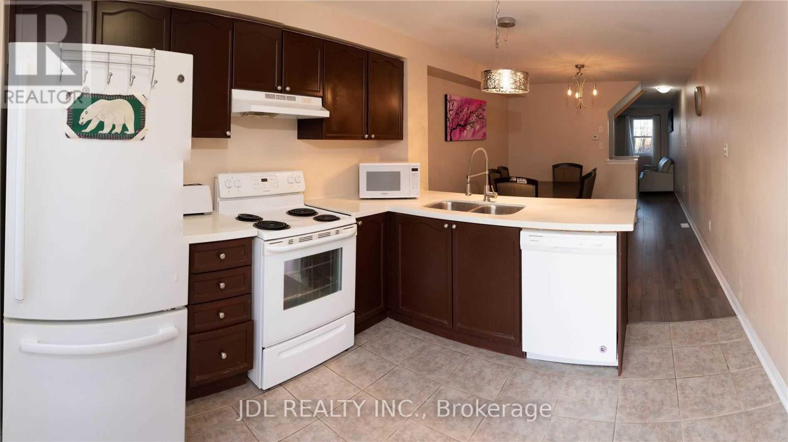 233a Rouge River Dr Drive, Toronto, Ontario  M1B 6H2 - Photo 7 - E12548138